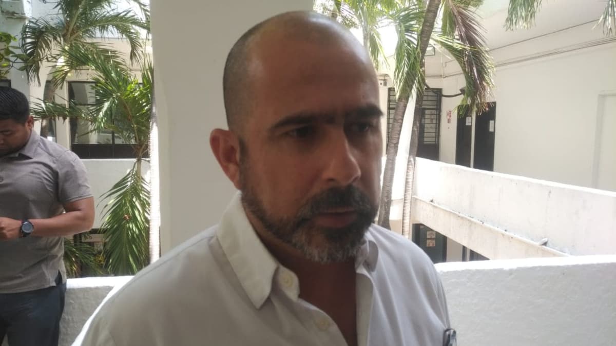 Justifica Aguilar Osorio ayudas sociales de regidores tras críticas de Regidor 16; son necesarias, afirma