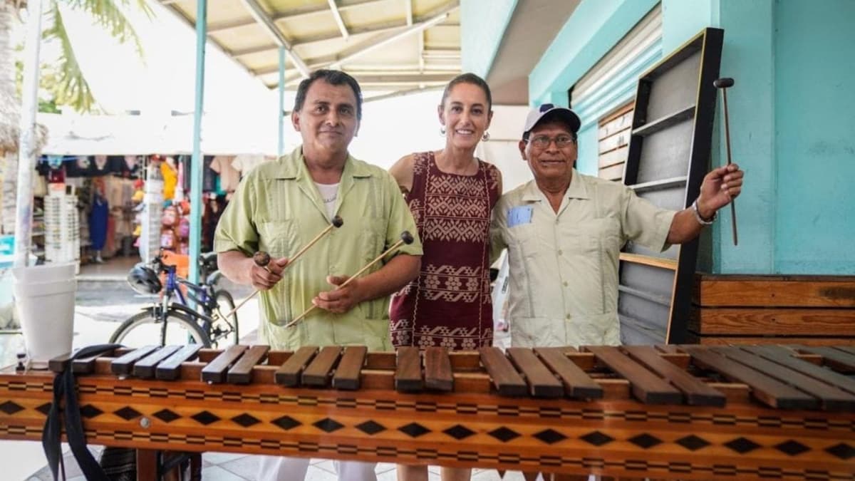 Reciben a Claudia Sheinbaum en Cancún con música tradicional y guantes de box