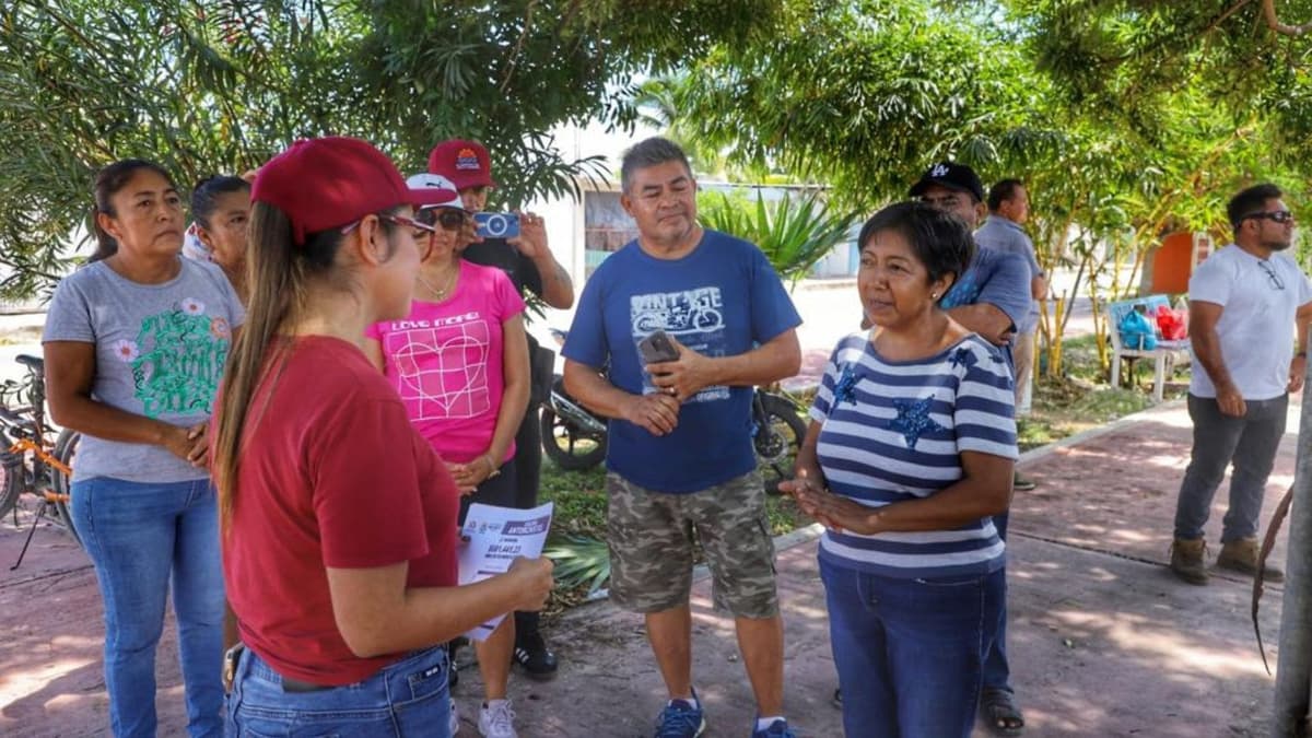 Anuncia Yensunni Martínez pavimentación en la colonia Unidad Antorchistas