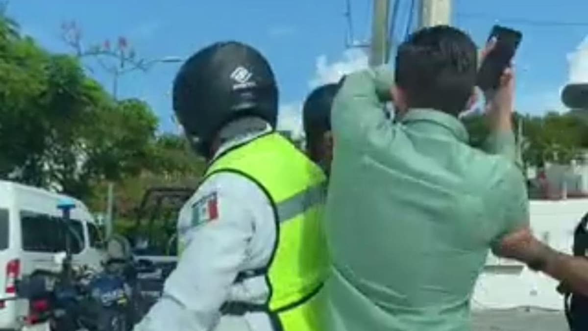 Tras ser exhibidos por agredir a influencer, elementos de Tránsito de Cancún fueron suspendidos