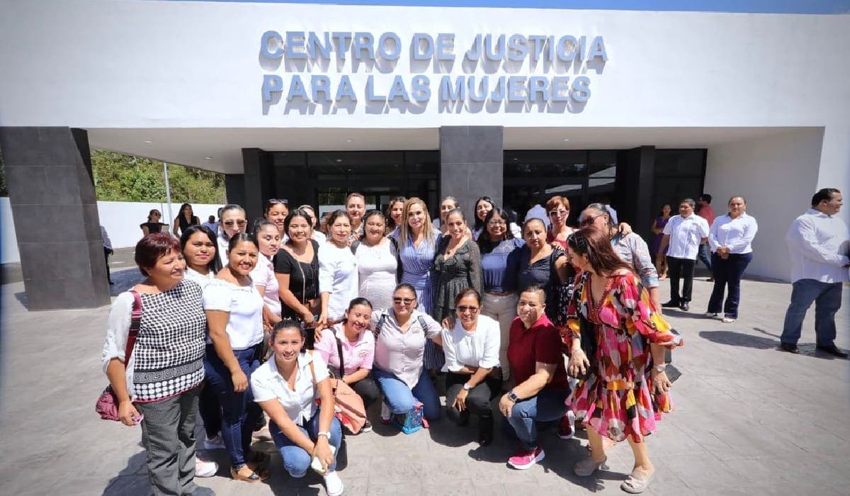 Atención integral para las mujeres en Solidaridad