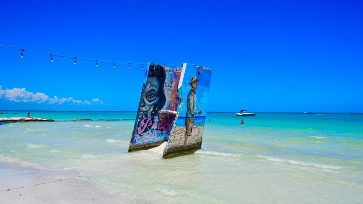 Resaltan las exitosas políticas turísticas de Quintana Roo en Congreso Nacional