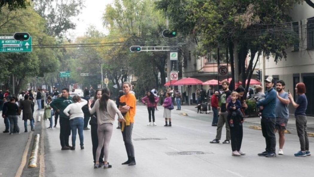Video: Daños causados por los "micro" sismos en la CDMX