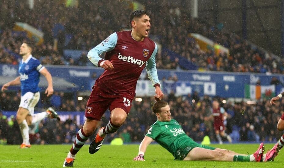 Video: Edson Álvarez se luce con golazo para sellar remontada de West Ham