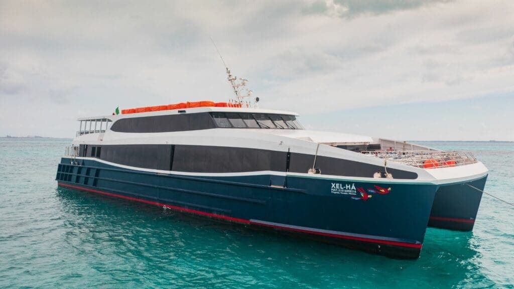 Xcaret Ferry abre nueva ruta Playa del Carmen-Cozumel a partir del 1 de abril