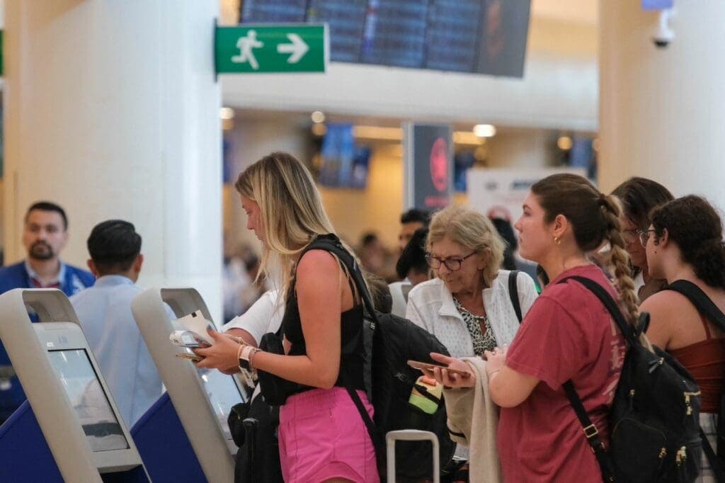 Quintana Roo recibió más de 500 mil turistas los días previos a la Semana Santa; ocupación fue de 76.4%