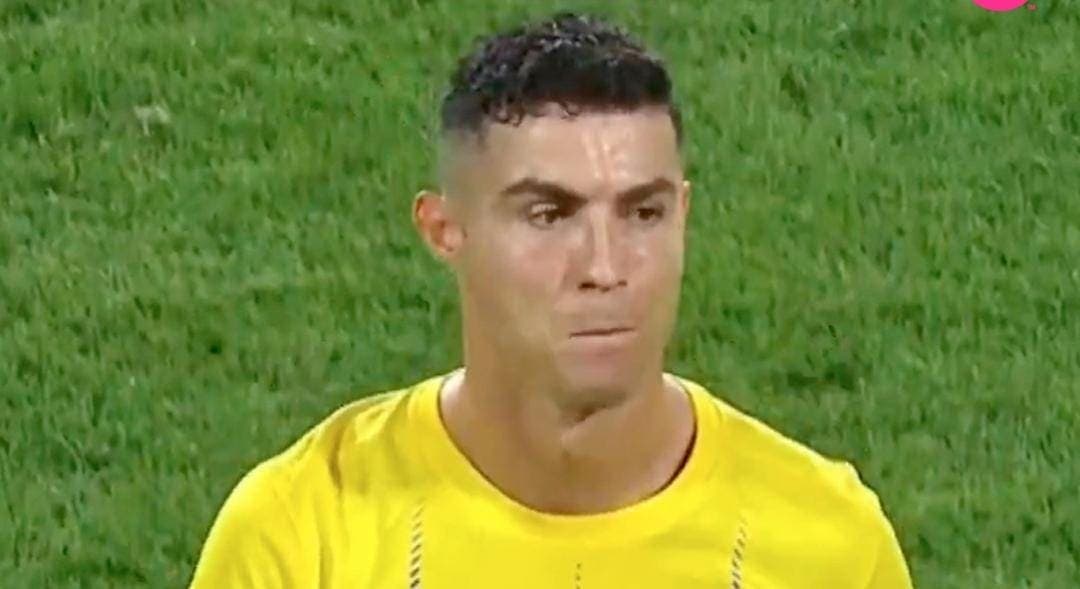 Video: Cristiano Ronaldo es expulsado en Arabia y amenaza con pegarle al árbitro