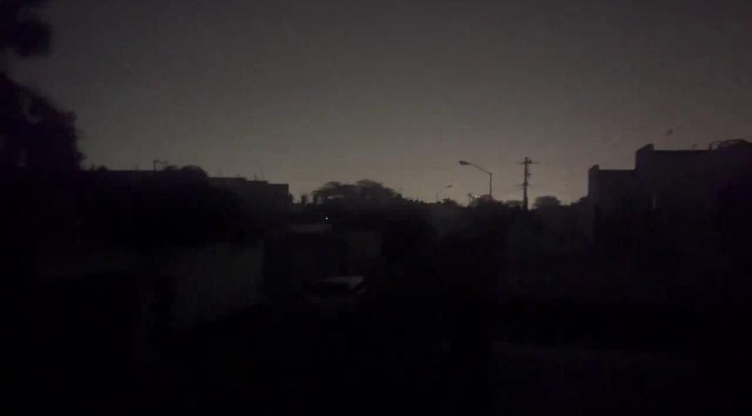 Protestan vecinos y cierran en calles en Mérida, Yucatán; llevan hasta cinco días sin luz