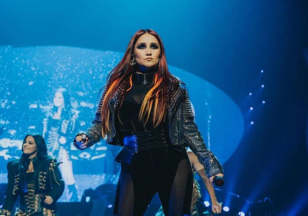 Video: Dulce María confiesa irregularidades en la gira de RBD