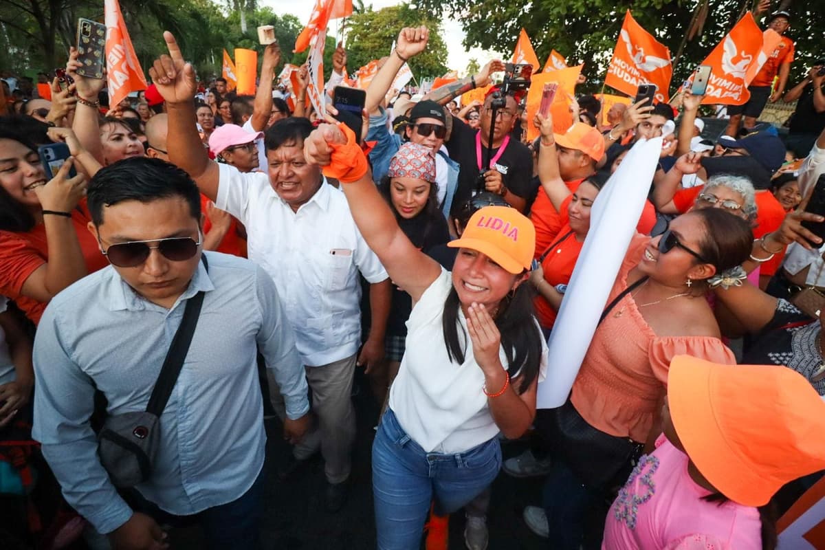 En Chetumal, marchan más de cinco mil personas en apoyo a Lidia Rojas por presunto fraude electoral