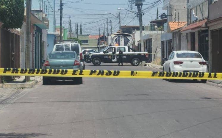Asesinan a balazos a madre de familia frente a su hija de cuatro años en Querétaro