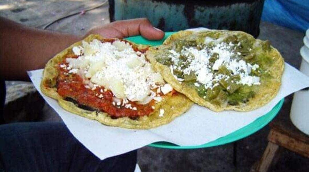 Muere sujeto tras ahogarse comiendo una memela en Tehuacán, Puebla