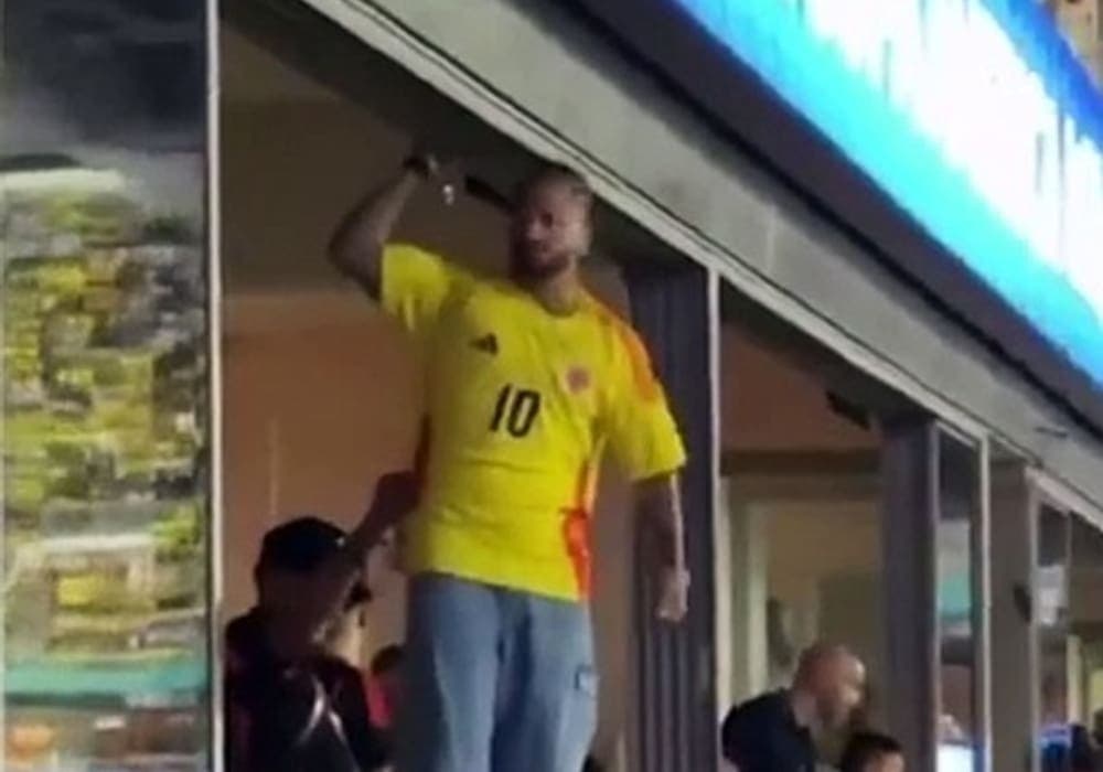 Video: Maluma se enojó con fanáticos argentinos en la final de la Copa América