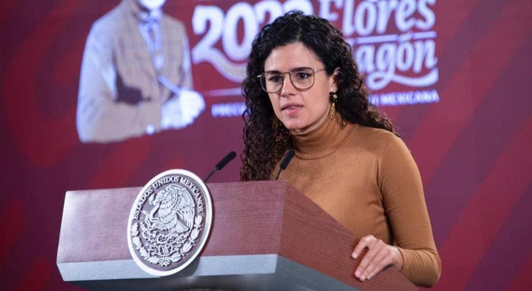 Critican a Luisa Alcalde por operar más como dirigente de Morena que como secretaria de Gobernación