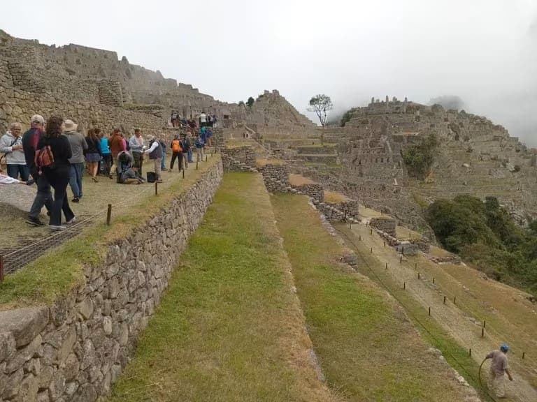 Muere turista mexicano al caer hasta un andén mientras se tomaba fotos en Machu Picchu