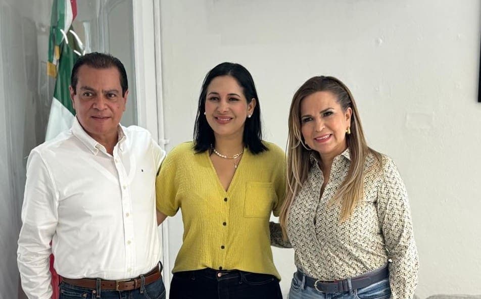 Comienza proceso de entrega-recepción de Lili Campos a Estefanía Mercado en Solidaridad