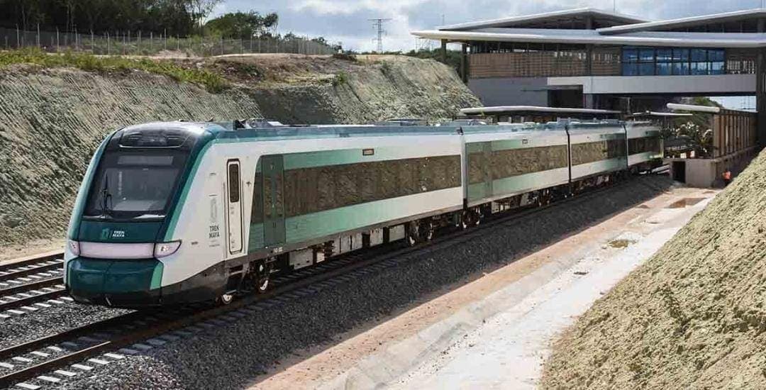 Aplican encuesta para conocer la opinión de habitantes de Carrillo Puerto respecto al Tren Maya