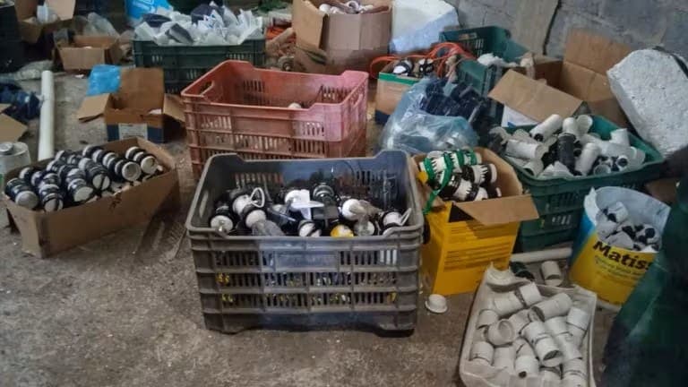 Militares resultan heridos al intentar desactivar una bomba que explotó en Buenavista, Michoacán