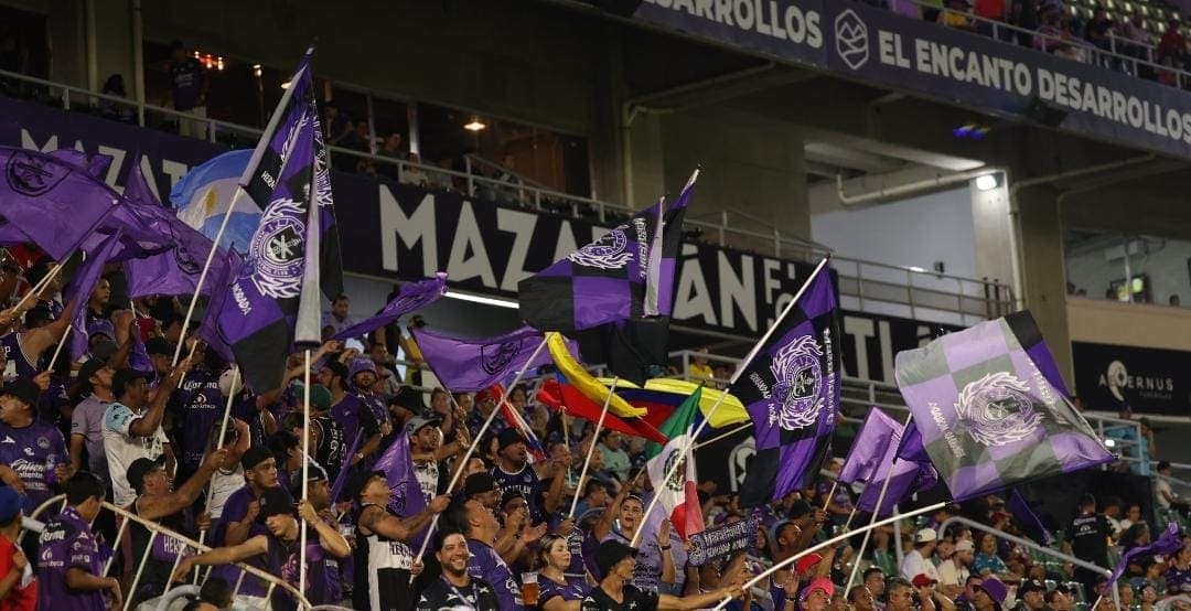 Grupo Salinas anunció obra pública de 70 mdp para no pagar impuestos; son canchas que regaló al Mazatlán FC