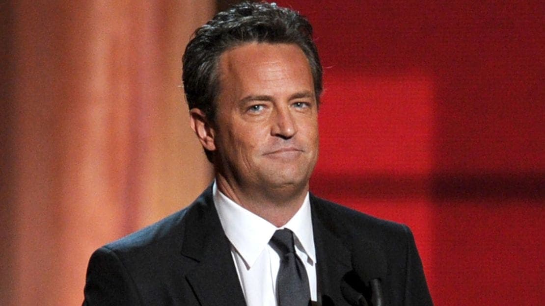 Médico se declara culpable de la muerte por sobredosis de Matthew Perry, actor de Friends
