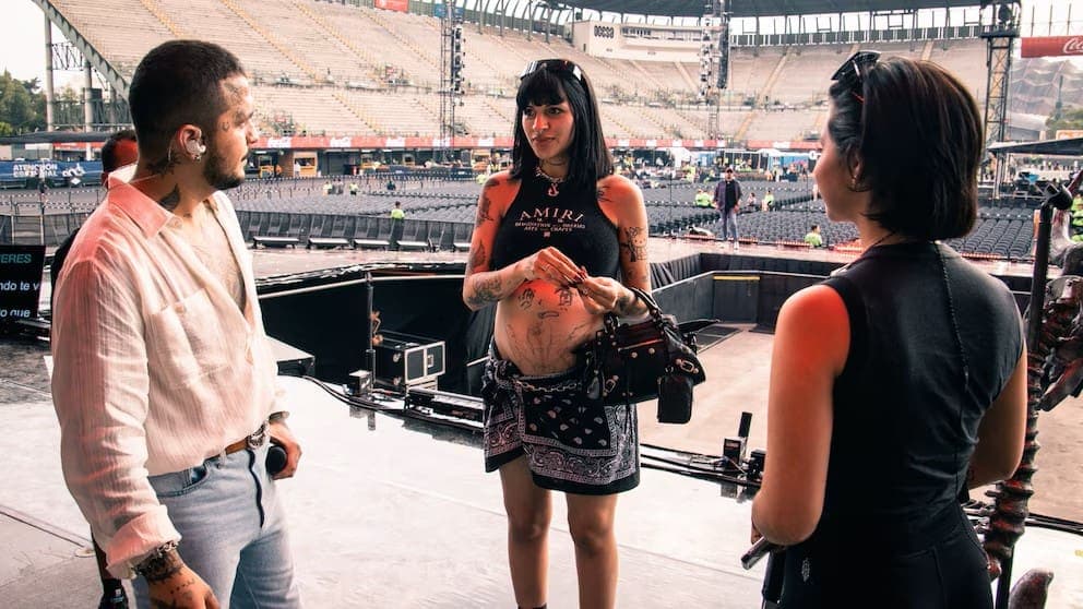 Tunden a Ángela Aguilar tras insinuar que Cazzu ya sabía de su romance con Christian Nodal