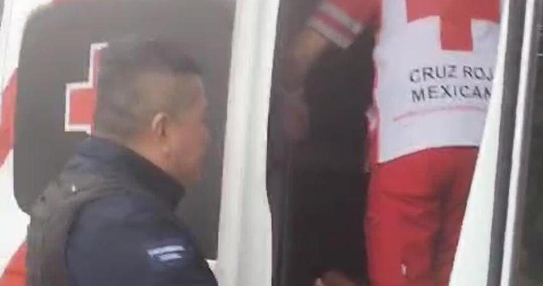 Salvan a dos niños de morir en un incendio en Bonfil; estaban solos en su vivienda