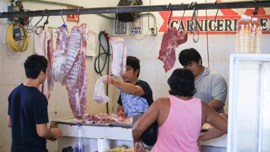 Anuncia Gobierno de Solidaridad plan estratégico para revitalizar los mercados