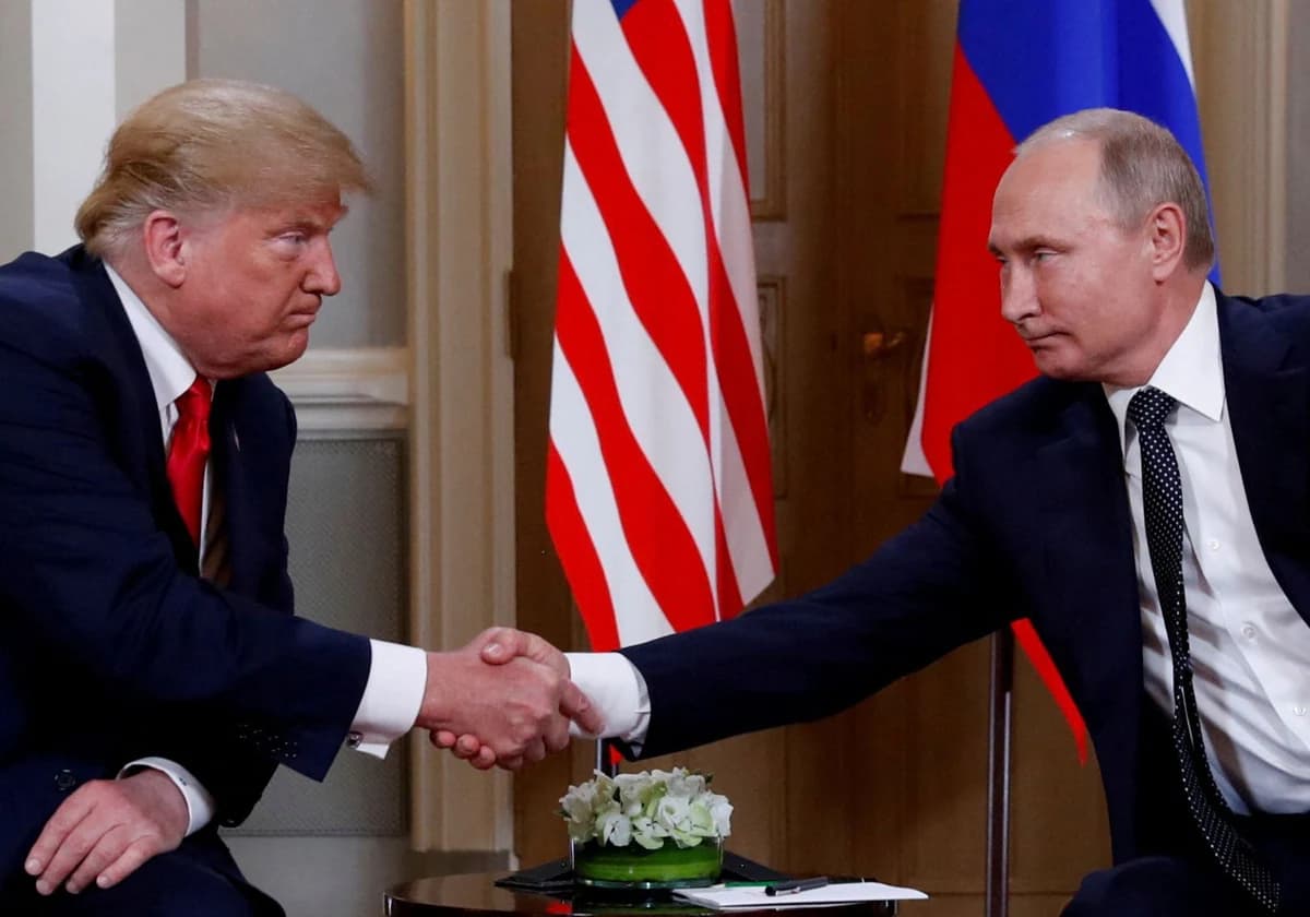 Putin felicita a Trump por victoria en las elecciones y asegura "reanudar el contacto"