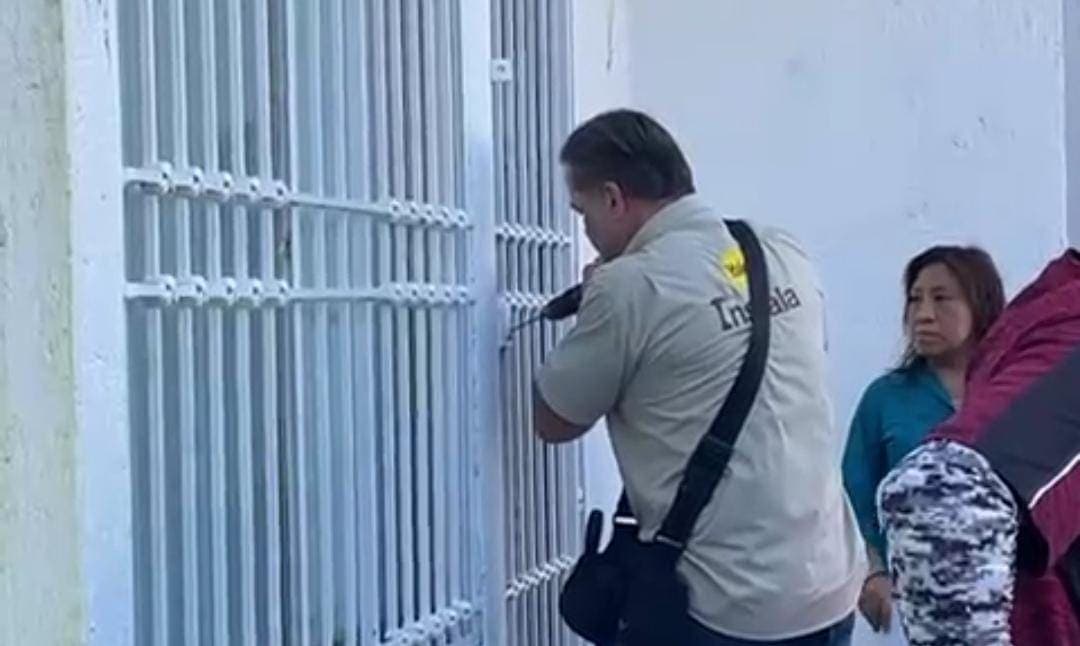 Desalojan a más de 20 familias de Cancún por no acreditar la propiedad de sus departamentos