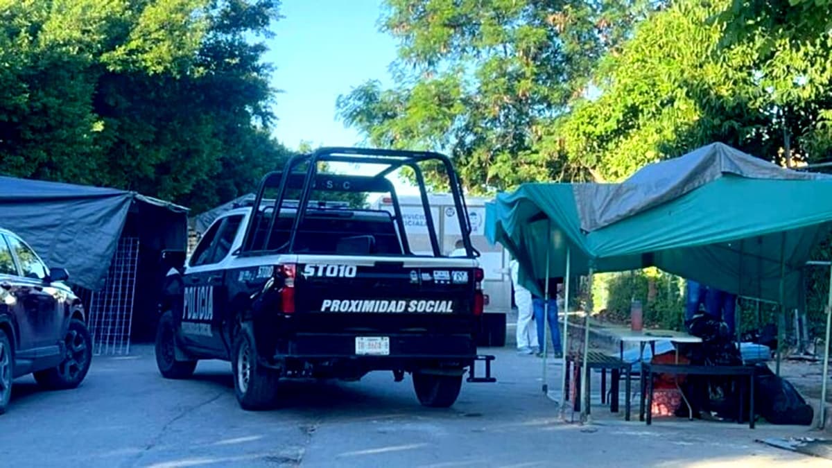 Ejecutan a menor y arrojan cuerpo en tianguis de Paraíso Maya, en Cancún