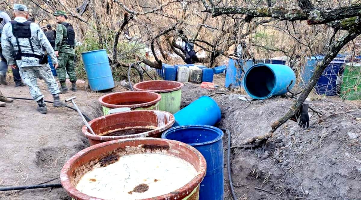 Aseguran narcolaboratorio en Guanajuato; elaboraba seis millones de dosis de metanfetamina