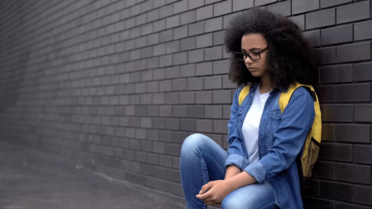 Estas son cinco frases que delatan una baja autoestima y cómo combatirlas