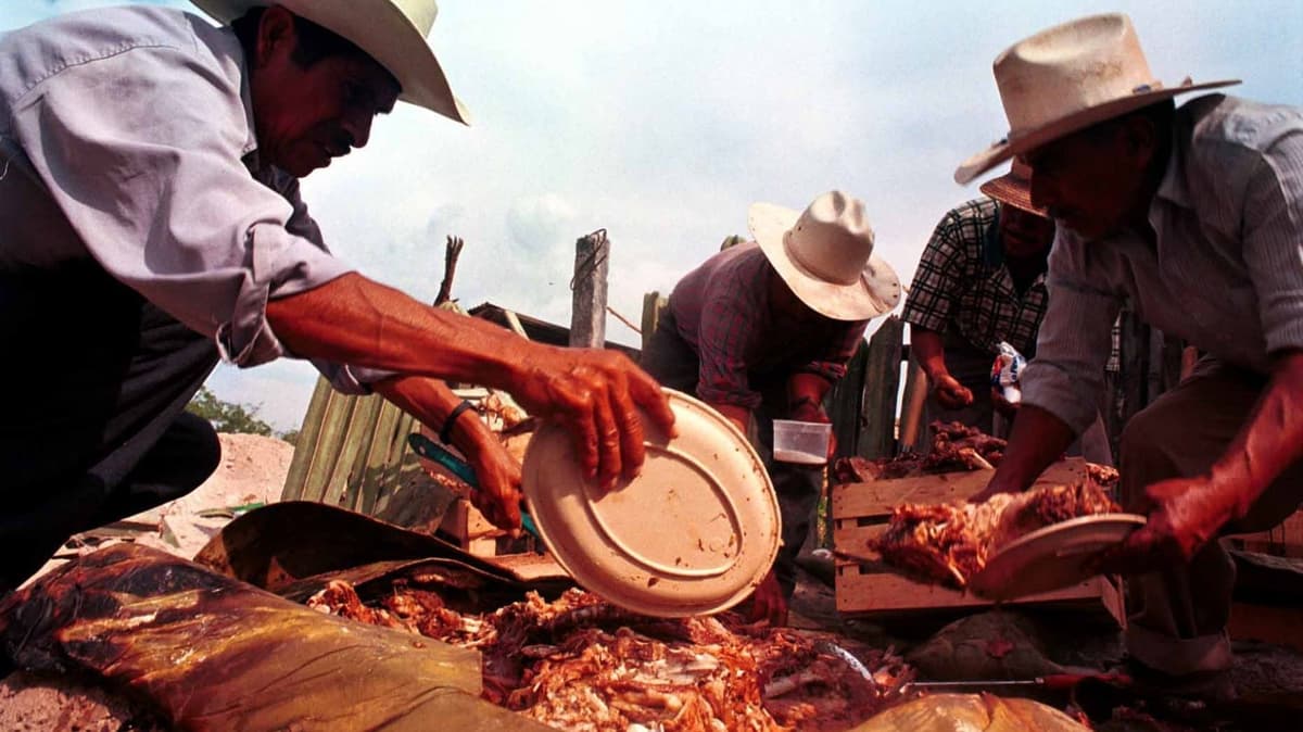 VIDEO: Influencer desata debate sobre cuál es la mejor barbacoa de México