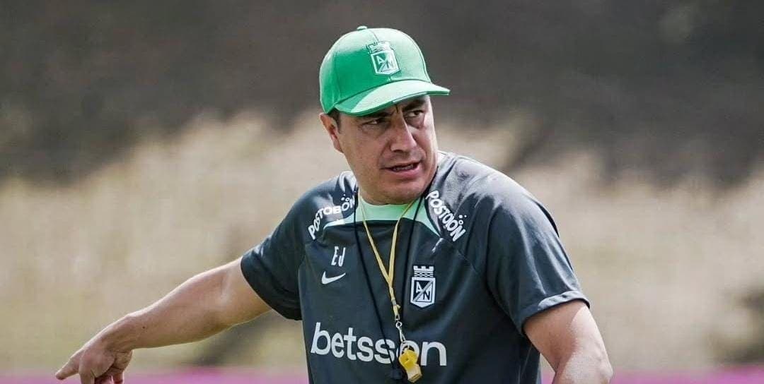 Tras múltiples críticas, mexicano Efraín Juárez está por ganar su primer título en futbol de Colombia