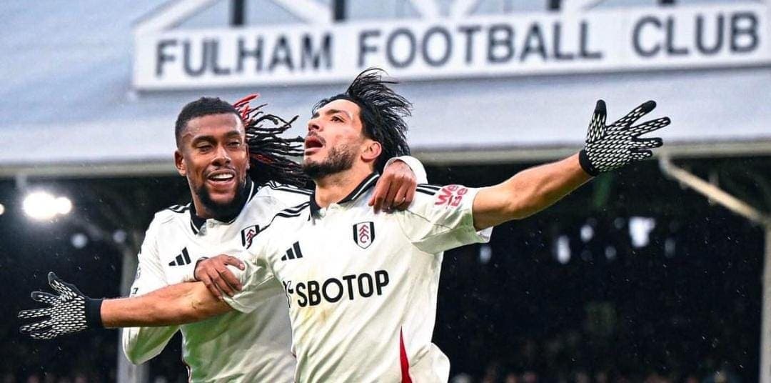 Video: Raúl Jiménez iguala a "Chicharito" Hernández; ambos tienen 53 goles en Premier League