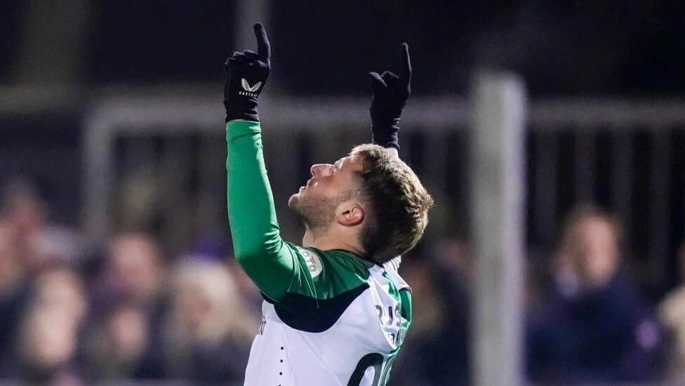 Video: Santiago Giménez marca doblete con el Feyenoord en la Copa de Países Bajos