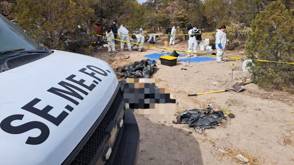 Suman 33 cuerpos hallados en fosas clandestinas de Casas Grandes, Chihuahua