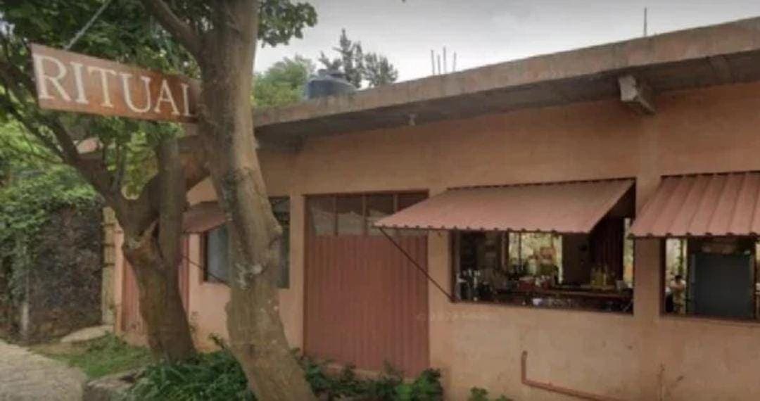 Asaltan a 40 personas en restaurante de Tepoztlán, Morelos; edil dice que no fue grave porque usaron armas cortas