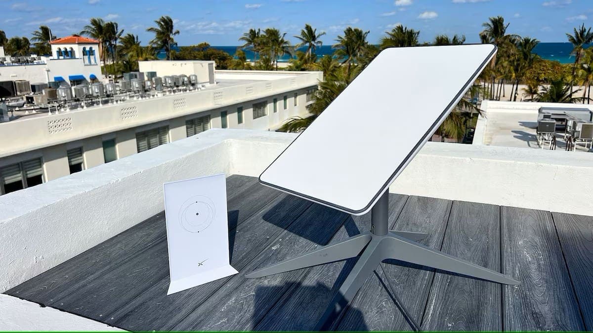 Elon Musk baja hasta 65% precio de su internet satelital Starlink en México