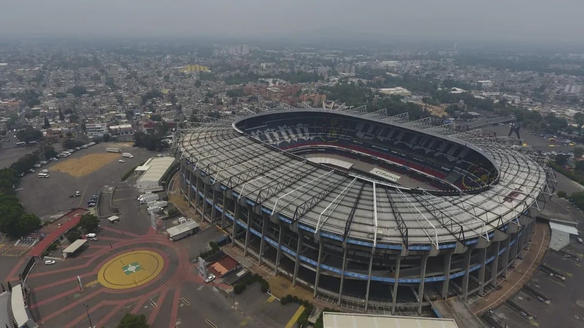 Acusan a la FIFA de impedir inspecciones laborales en obras del Estadio Azteca
