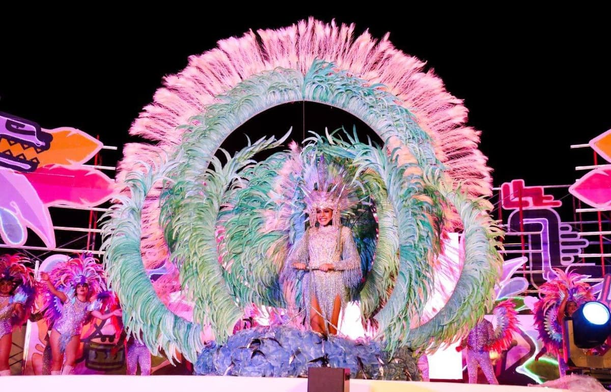 FETUR propone convertir los carnavales de México en una estrategia nacional de turismo cultural