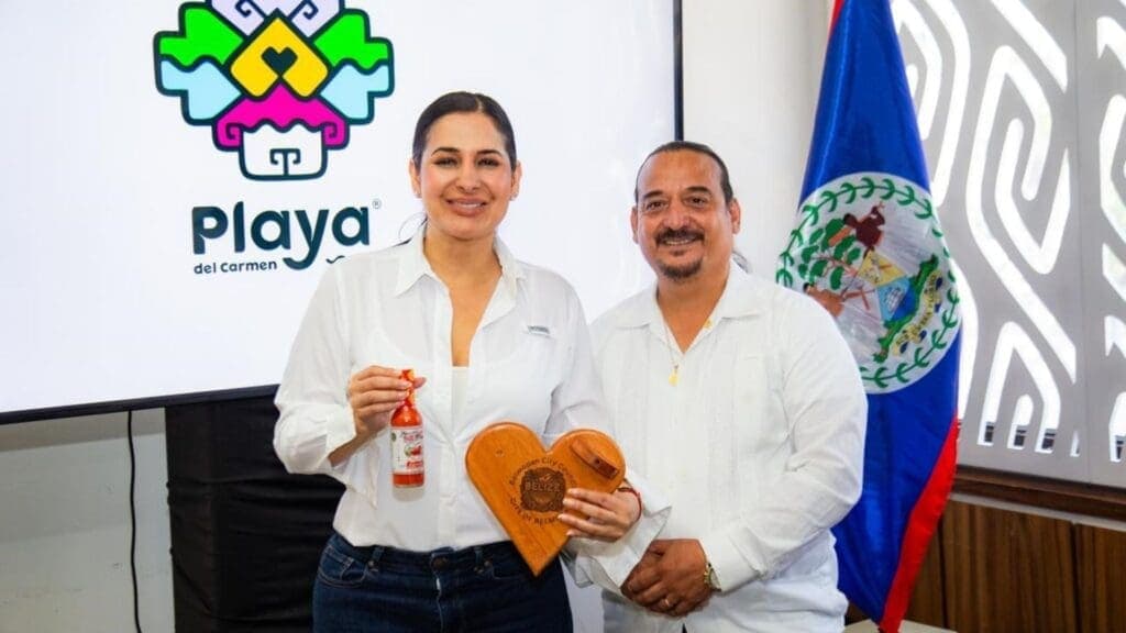 Playa del Carmen fortalece lazos internacionales: Estefanía Mercado recibe al alcalde de Belmopán, Belice