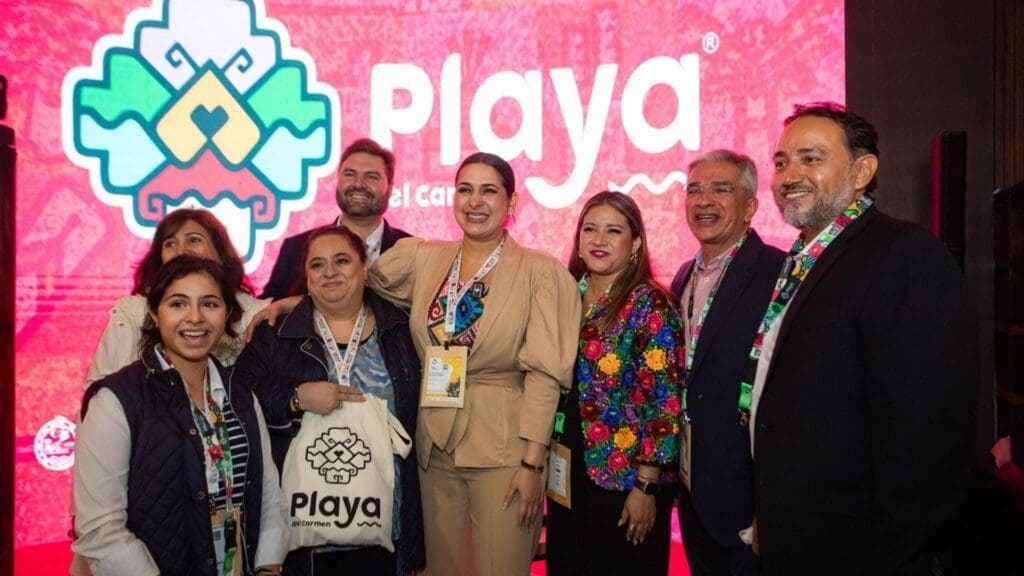El Caribe y el Pacífico se unen, Playa del Carmen y Playas de Rosarito firman Intención de Hermanamiento en el Tianguis Turístico de México 2025