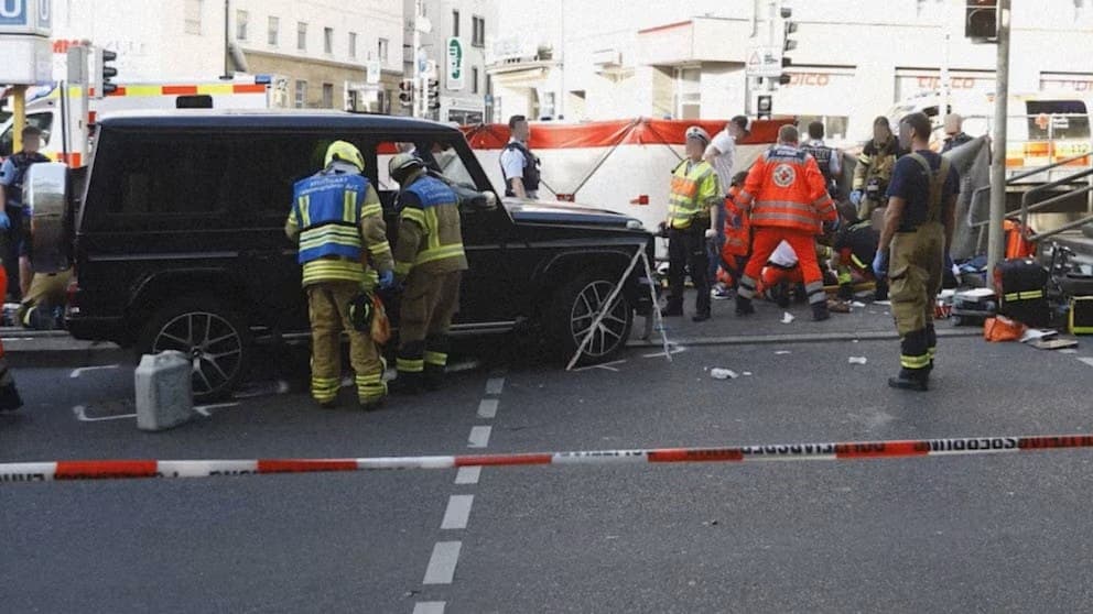 Video: Sujeto atropella al menos a ocho personas en Stuttgart, Alemania