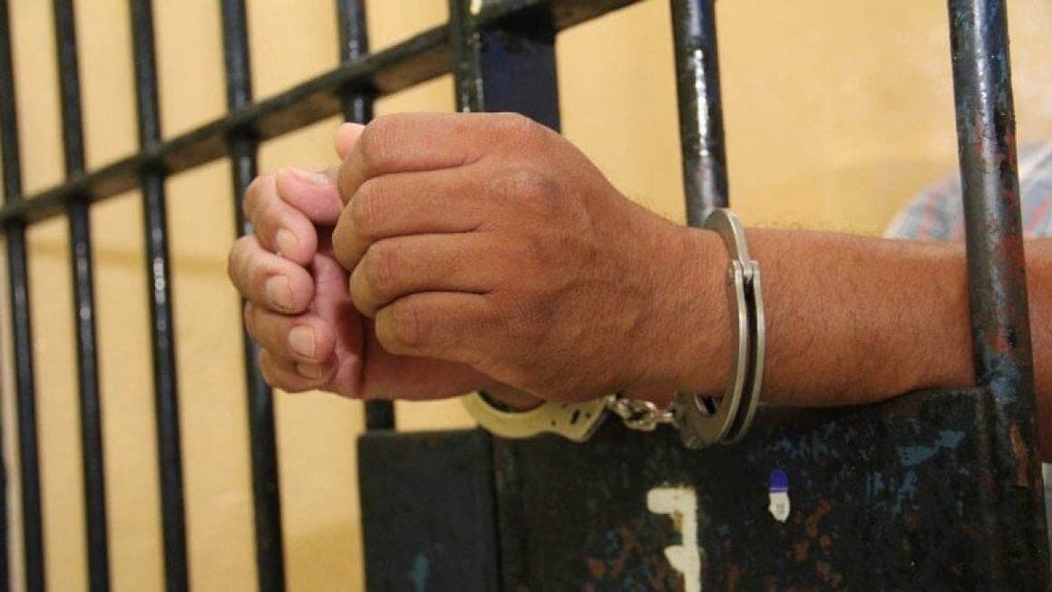 Detienen a sujeto por presunto abuso sexual a una niña con discapacidad en Michoacán