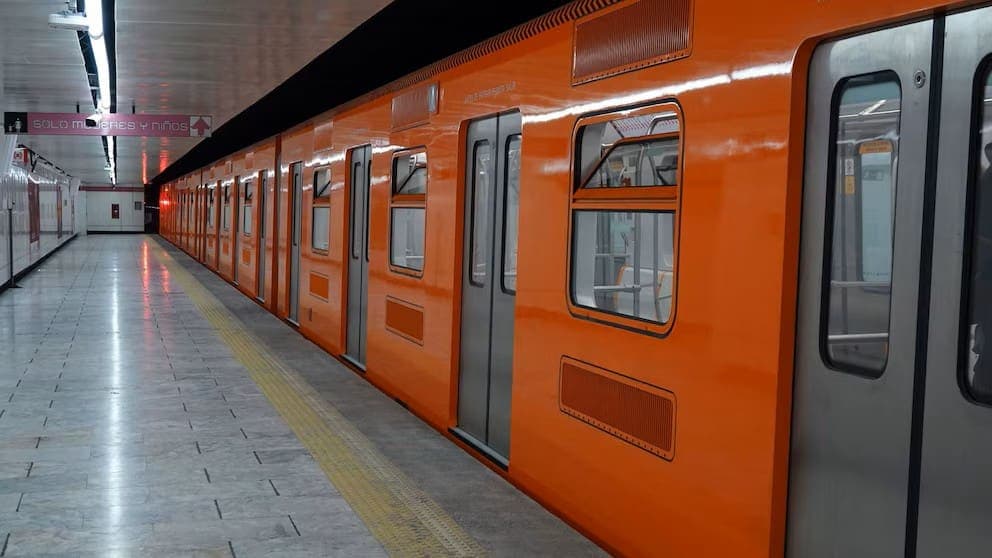 Arrestan a cuatro sujetos por actos sexuales en vagones de la Línea 7 del Metro de CDMX