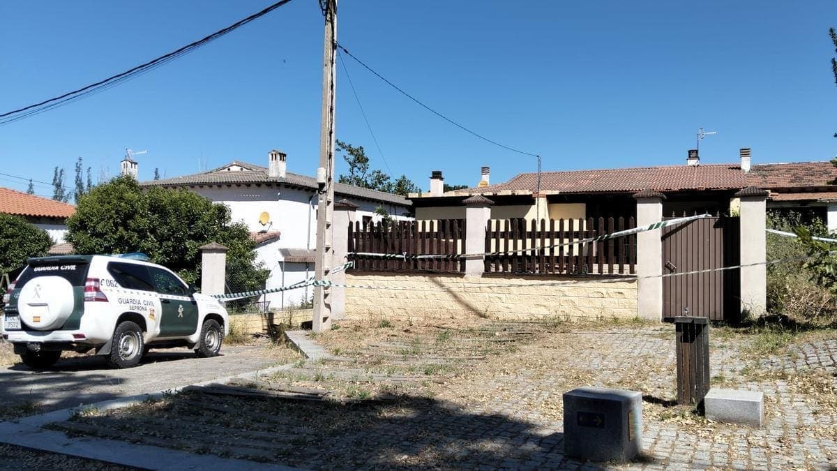 Hombre mata a su mujer a puñaladas y lanza el cuerpo desde un balcón en España