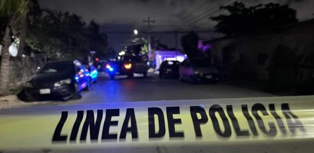 Localizan a una persona sin vida en Cancún; fue a comprar cerveza, resbaló y se golpeó en la cabeza