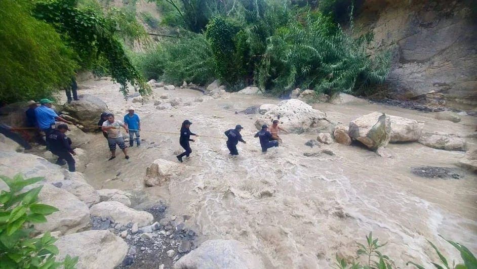 Pareja de turistas muere ahogada en complejo ecoturístico "La Gloria Tolantongo" en Hidalgo