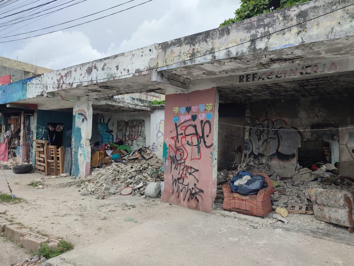 Realizan operativo de búsqueda de personas desaparecidas frente al "Toro" Valenzuela de Cancún